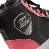 SNEAKER LADY